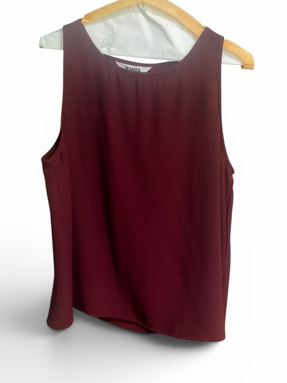 BB Dakota Sleeveless Wine-Colored Camisole